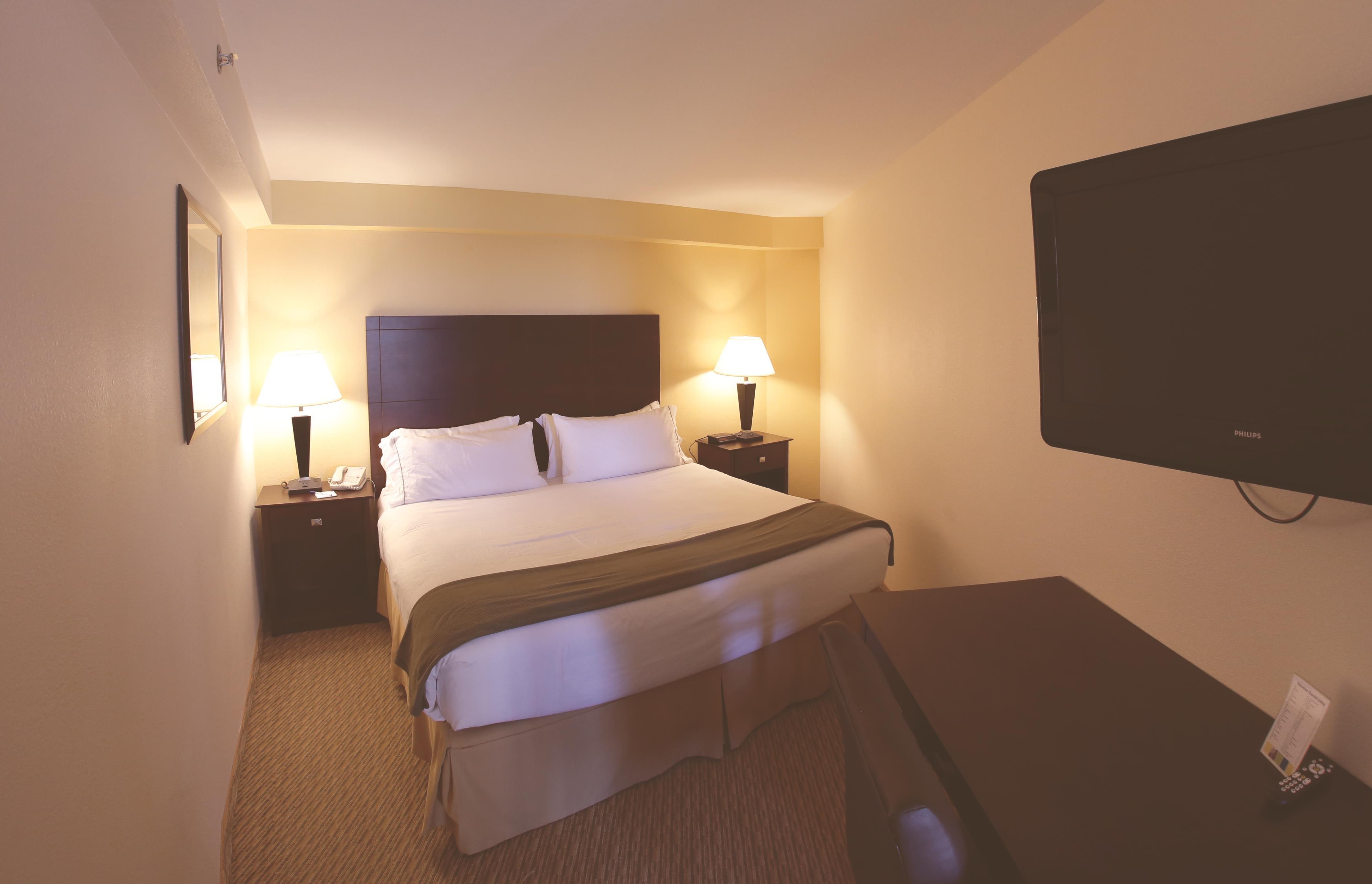 Holiday Inn Express St Ignace-Lake Central By Ihg Saint Ignace Exterior foto
